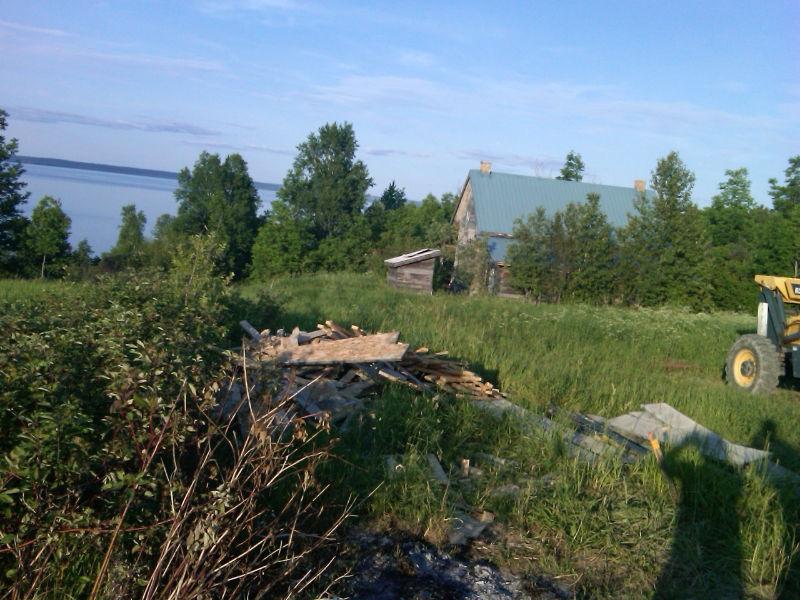 Lakefront Property on LakeTemiskaming outside New Liskeard Ont