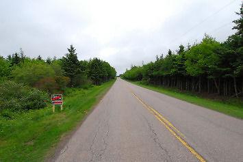 71.2-acre private location with 620` of oceanfront beach PEI