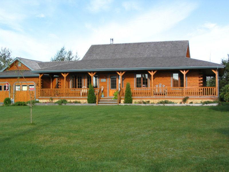 Log Home & Cabin