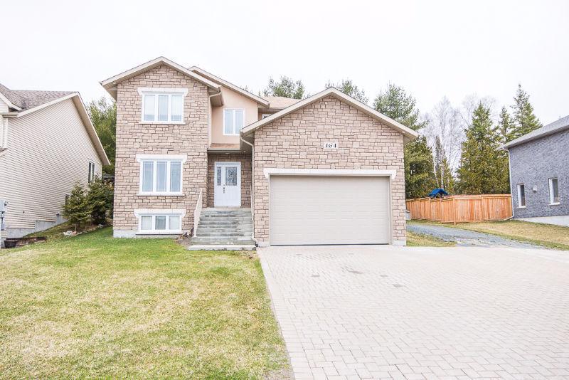 Open House Sunday Jun 26, 2016 2:00-4:00pm 164 Bonnie Dr
