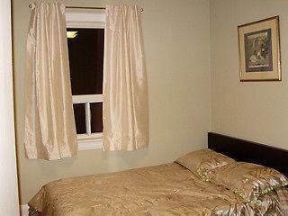 Room In Quiet Family Environment, Great For Student