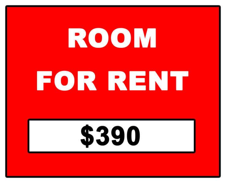 ROOM FOR RENT - STUDENT $390 (Downtown)