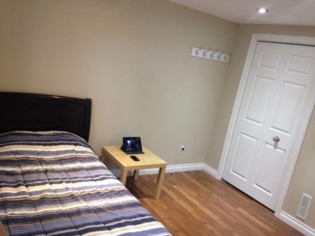 Near Brock and Pen Centre, 1 Bedroom, June 2016, All Inclusive