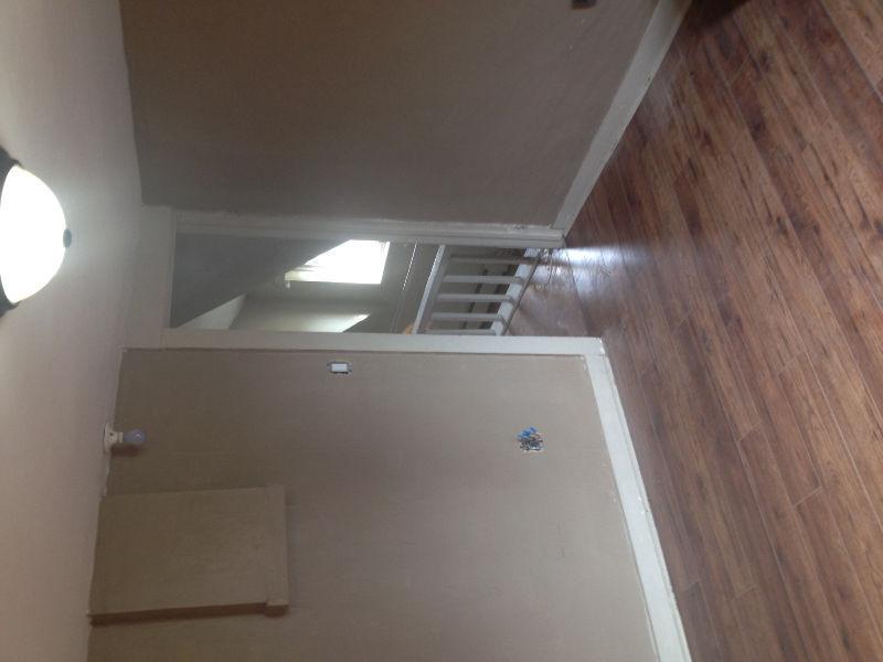 3 rooms in Princeton for rent