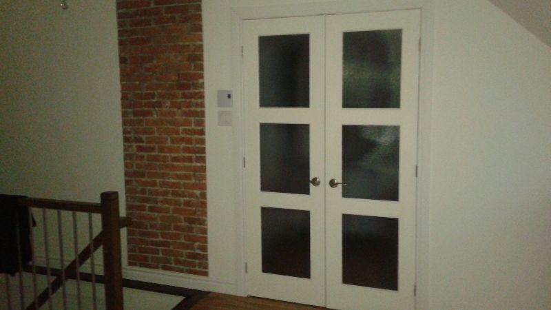 Loft rue St - Laurent ( Près traverse de  )