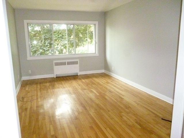 DORVAL - GRAND 4 1/2 - A PARTIR DE 850$/MOIS- CHAUFFAGE INCLUS