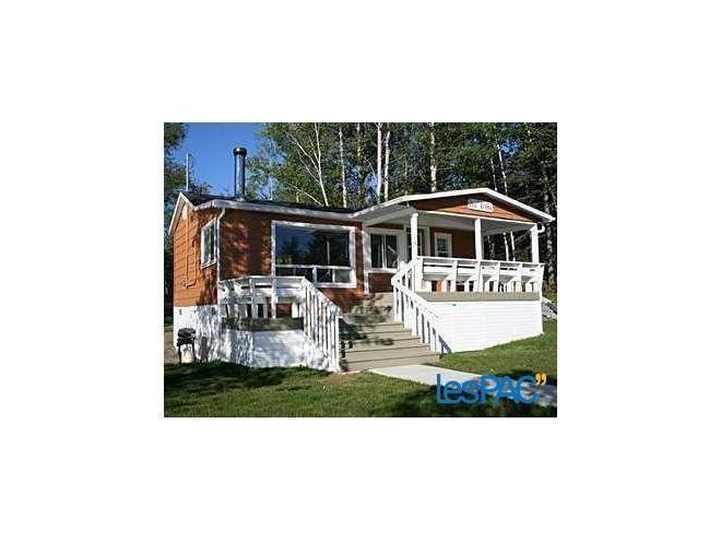 Chalet à louer lac plourde à st-narcisse de