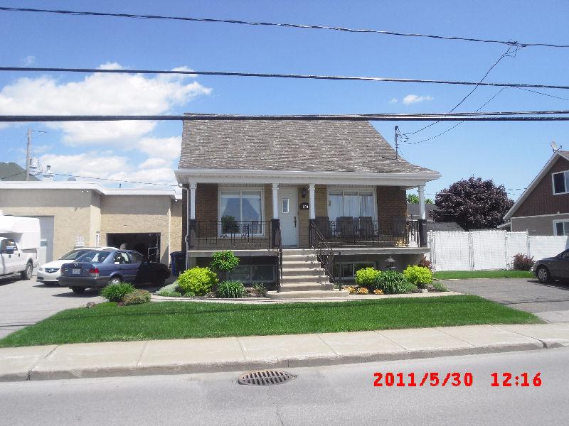 MAISON À LOUER À REPENTIGNY(secteur Le gardeur)