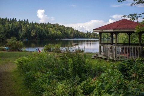 Location maison accès au lac