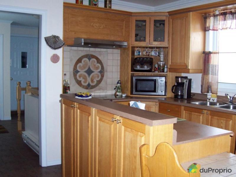 235 000$ - Maison 2 étages à vendre à