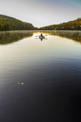 Clé en main domaine privé grand bord de l'eau prêt à construire