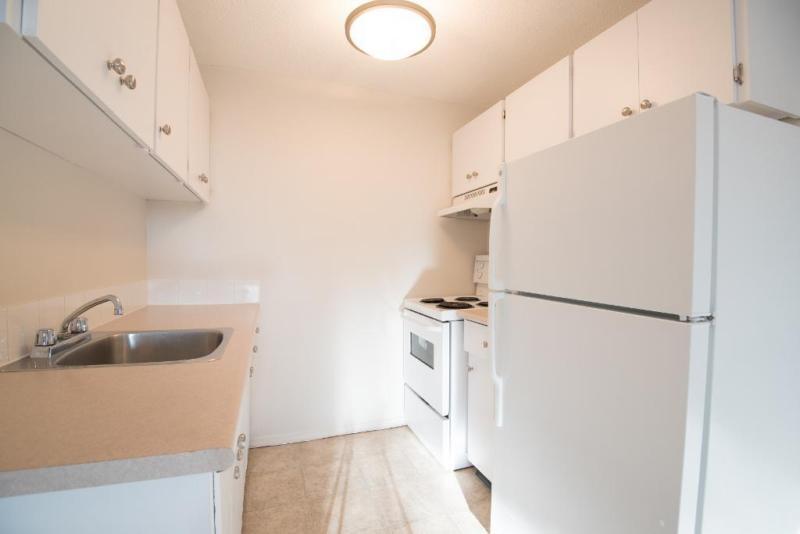 1BR Close to U of S, In-suite storage, Free Parking, Only $875!