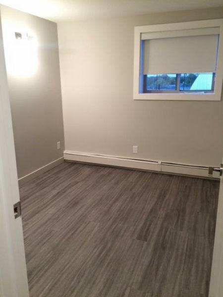 $1305 2 bedroom apartment on Idylwyld for August 1