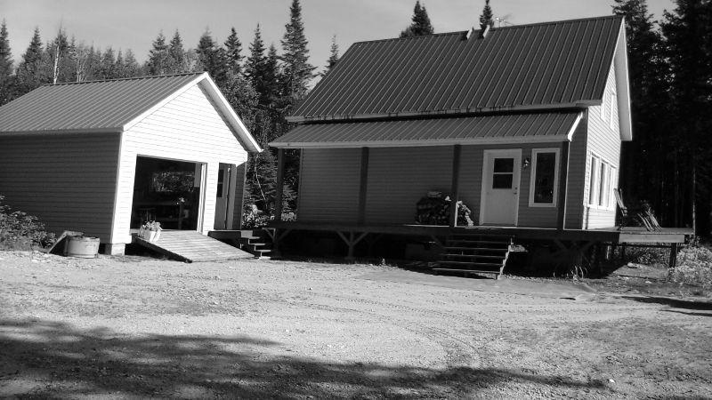 Chalet à vendre sur grand lac de la boiteuse (Zec de la boiteuse