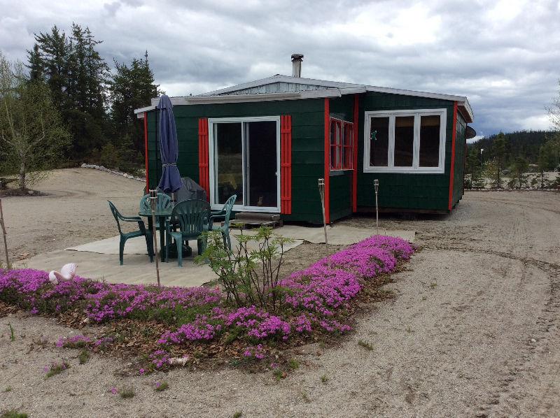 Chalet très propre .Personne sérieuse seulement SVP. Merci