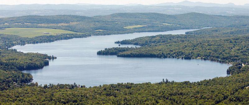 Recherche colocataire/chambreur pour partager maison à Magog