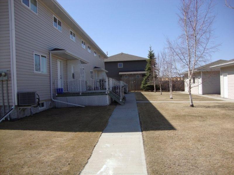 3 Bedroom Townhouse Condo in North East Yorkton For Sale
