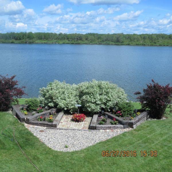Lakefront Home for Sale in Saltcoats