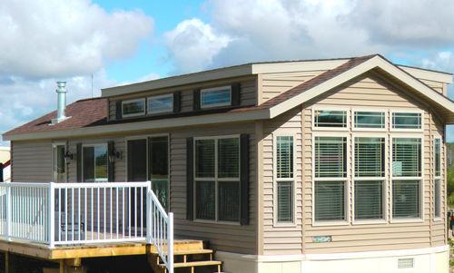 New Park Model Home at Lucien Lake- Call Now!