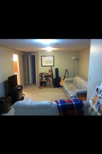 2BDRM SUITE WIGGINS AVE. $1050 UTILITIES INCLD