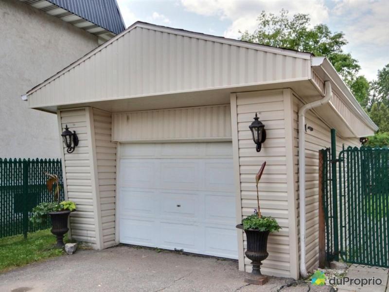 198 900$ - Bungalow à vendre à La Baie