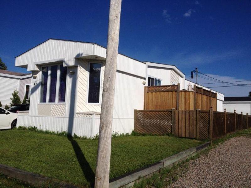 Maison mobile Bonneville 94 16x72, 3 chbres, à vendre Sept-Iles