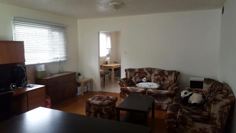 2 Bedroom Main. Marda Loop. July is Free