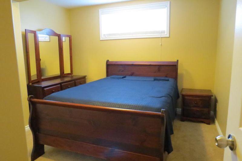 2 Bedroom Fully Furnished Basement Suite with Separate Entrance