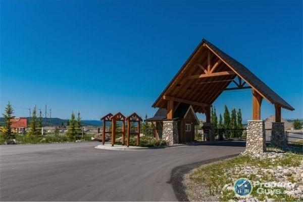 For Sale 216 Cottage Club Cove, Ghost Lake, AB