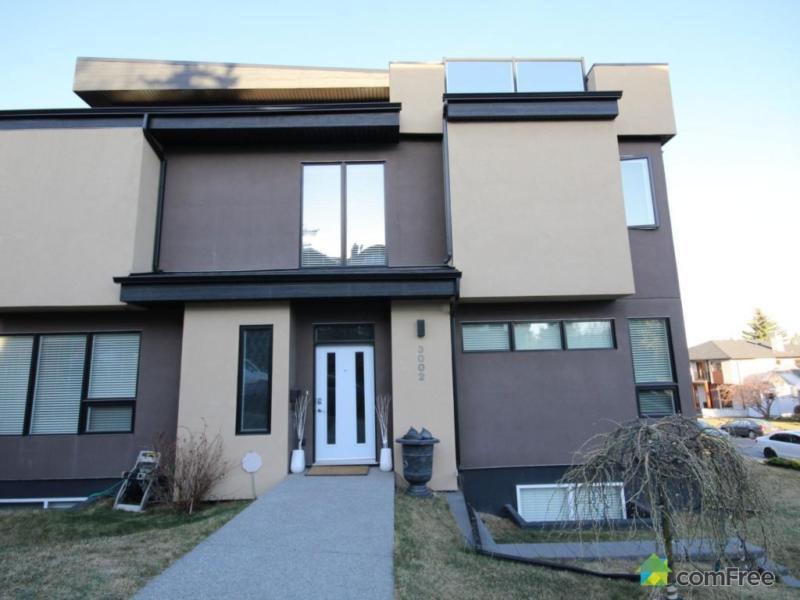$819,000 - Semi-detached for sale in South