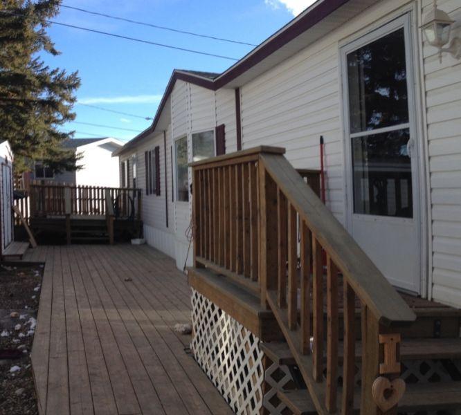 Home for Sale in Hinton AB 587-277-1766 780-898-7903