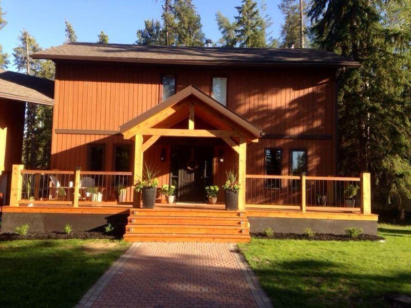 House for sale!! VERY private lot!! Whitecourt AB