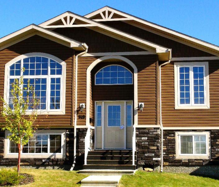 For Sale! Beautiful House across from a pound!!!