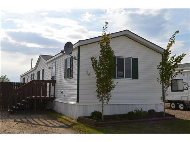 SPACIOUS MANUFACTURED HOME - CLAIRMONT - RENTED LOT