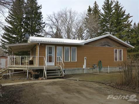 Homes for Sale in Maidstone, Saskatchewan $229,000