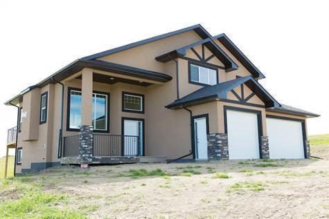Homes for Sale in Gull Lake, Ponoka County,  $534,900