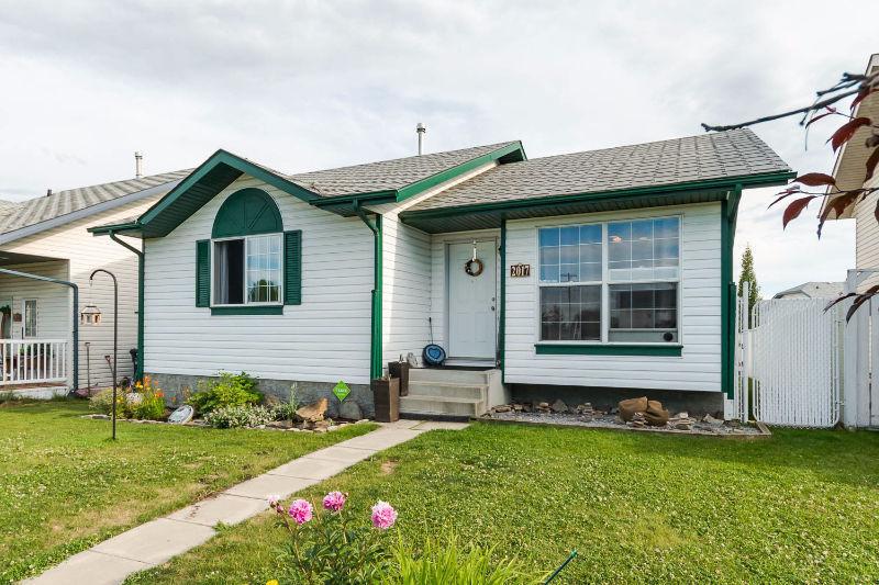 JUST LISTED - Penhold 5 Bed 2 Bath Bungalow