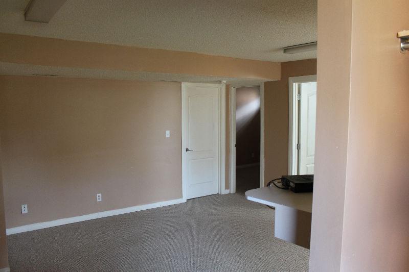 2. bedroom basement ( All utilities Included ) Monterey Park N.E