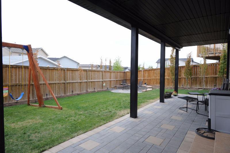 Newly renovated Walkout Basement in Coventry (include utilities)