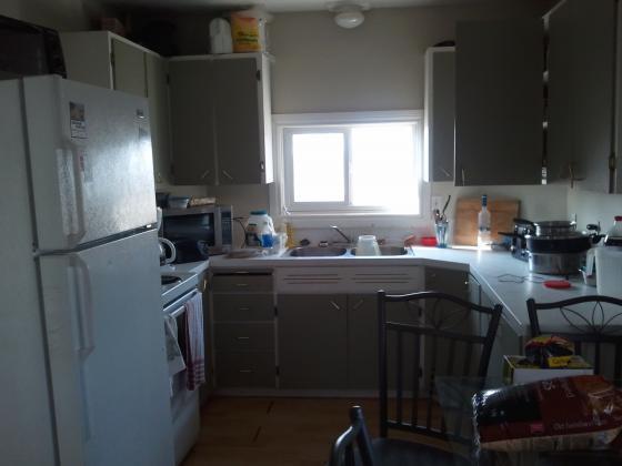 10412-108 Ave Upper Suite For Rent AVAILABLE NOW!