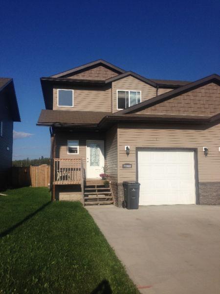 4 Bedrooms - Duplex behind Tri-city mall, Cold lake