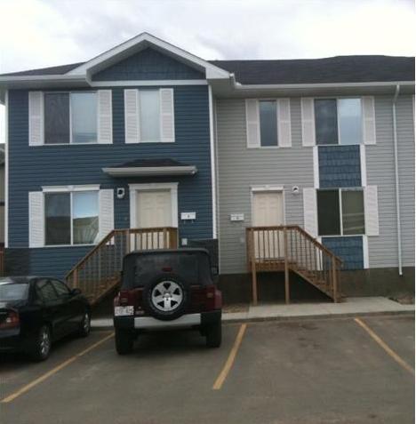 Large Townhouse - SK Side