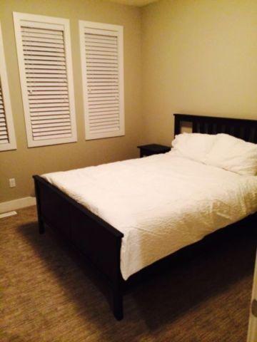 Furnished room for rent in West Hillhurst (NW)