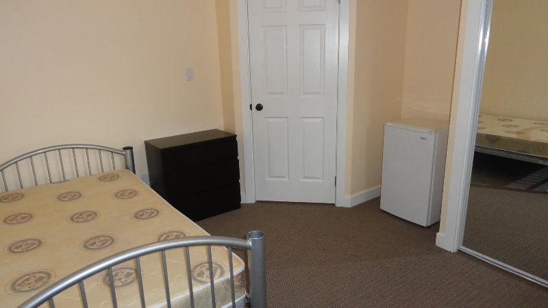 Room for Rent in Marlborough for ladies only
