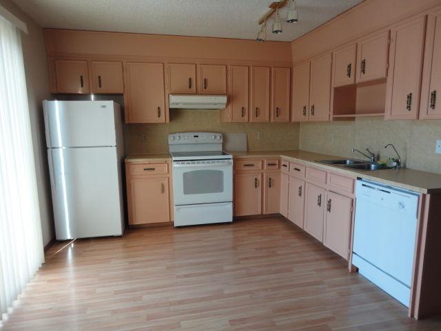 Wonderful Furnished Upstairs Room For Rent