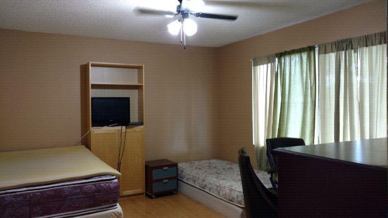 X-LARGE FURNISHED ROOM+OWN ENTRANCE+2BED TODAY $95/N,350/W,850/M