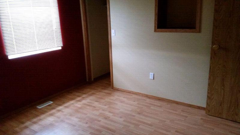 Large Room for Rent 500$/month EVERYTHING INCLUDED