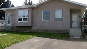 Room for RENT in  ( 2 Filipina only)