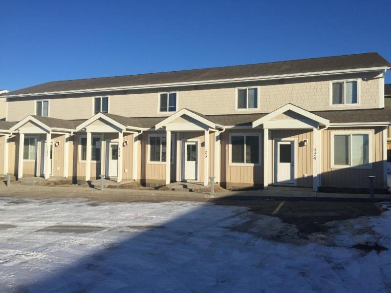 FURNISHED 2 BEDROOM TOWNHOMES