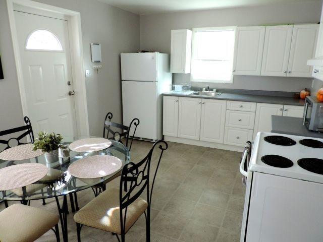 2 Bdrm Apartment - Trail BC - PENDING RENTAL